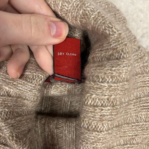 Sundance Size L Angora Turtleneck Sweater Rib Knit Neutral Minimalist Vintage - Picture 8 of 9